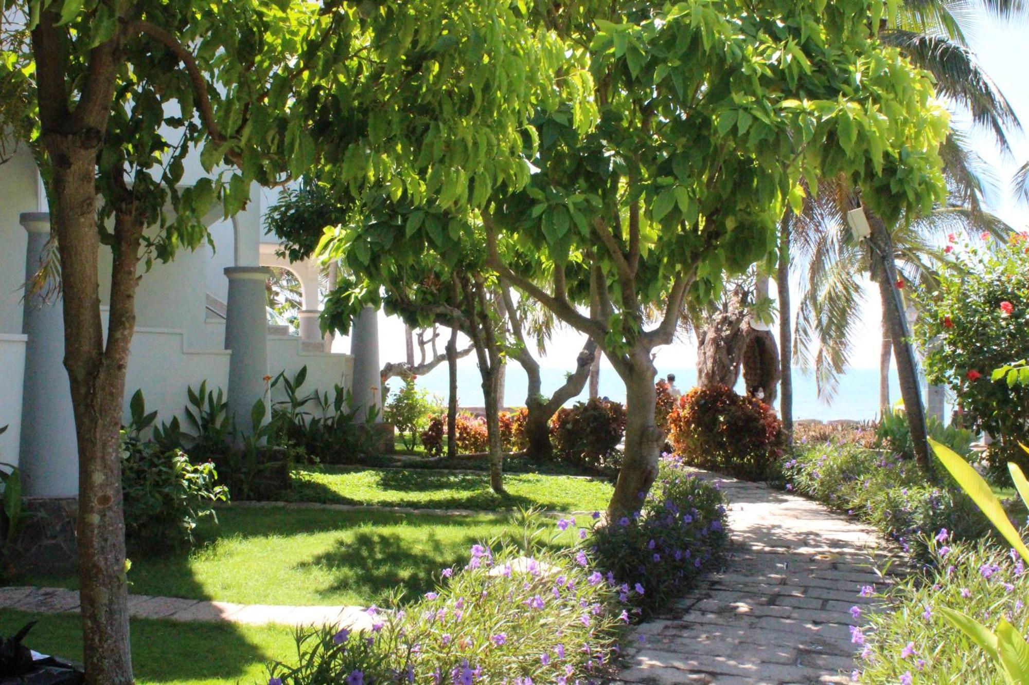Dynasty Muine Resort Ap Thien Phuoc Bagian luar foto